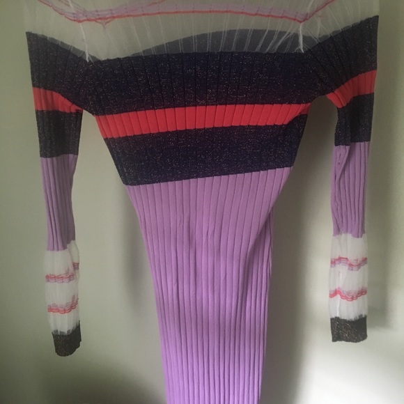 Dress - Picture 8 of 9